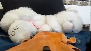 Белокурая шлендра _Xenia_ ебется секс машиной