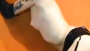 Анальный фистинг MissFetish рыженькой дамочки