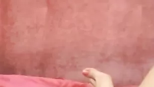 Возбужденные красотки SexyJess ебут очко