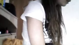 Чарующая сучка SexySu4ka общается во фри
