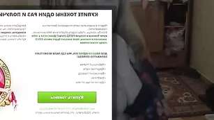 Прекрасная малая Mineeet мнет красивые сиськи
