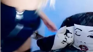 Роскошная путана _Milka_ вертит упругой попой