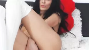 Шальная красотка xkaralevax поимела анал самотыком