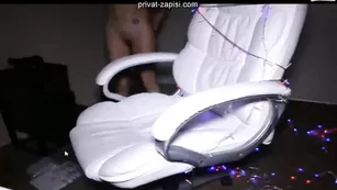 Пошлая деваха Aynmarie трахнула пизденку