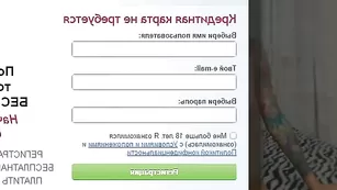 Татуированная красотка annarexxxy ласкает большие сиськи