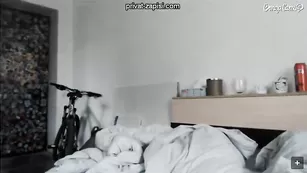 Отличная штучка WebcamSlut показывает сексуальное тело