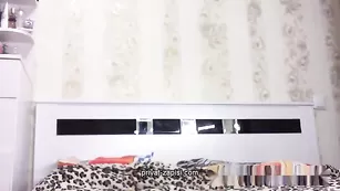 Желанная самка __Nice ебется резиновым самотыком