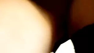 Бесподобная Vetta выебала попу страпоном