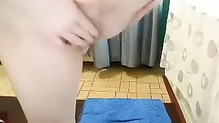 Дивная штучка milanasex мнет сисечки