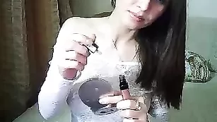 Русская краля Prokaznica обнажает шикарные сиси