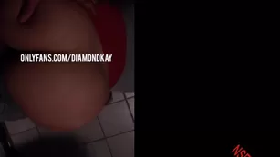 Alejandra Mercedes public restroom шоу чат для бесплатное порно реальный секс