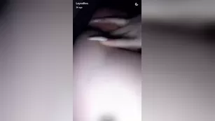 LaynaBoo so wet public киска fingering snapchat premium порно реальный секс
