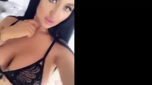 beckyhudson the easter bunny is here to give вас treats check your Адалт вэбкамс чат для бесплатное порно реальный секс