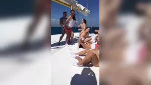 Nancy Ace group секс scene recording порно реальный секс