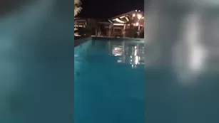 Rainey James public swimming pool киска orgasm snapchat premium порно реальный секс