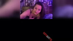 Dani Daniels сосет his dick POV snapchat premium порно реальный секс
