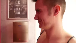 Roxi Keogh catching sam the cross dressing sissy порно реальный секс