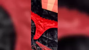 laroseee 20 01 2021 which thong should I take pics in первый babes Адалт вэбкамс чат для бесплатное порно