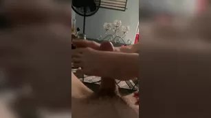 simplychlo giving_my_boyfriend_a_foot_job_with_my_french_pedi_(his_pov) Адалт вэбкамс чат для бесплатное порно реальный секс