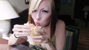 robincoffins cutie fits whole burrito in her mouth Адалт вэбкамс чат для бесплатное порно реальный секс