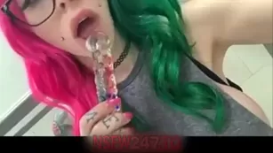 Princess Pineapple public toilet standing киска мастурбация snapchat premium порно реальный секс