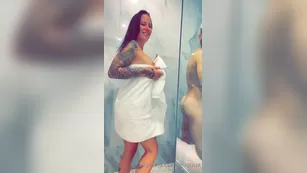 ellouux Preview alerte Old Quebec Sexe morning in the shower with Адалт вэбкамс чат для бесплатное порно