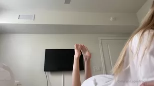 lilacwinds A couple of undressing реальный секс для вас guys Адалт вэбкамс чат для бесплатное порно