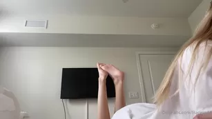 lilacwinds A couple of undressing реальный секс для вас guys Адалт вэбкамс чат для бесплатное порно