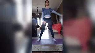 allyson_grey Do woman wear yoga pants so Адалт вэбкамс чат для бесплатное порно