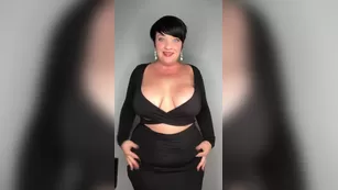 hourglassmama oh this dress is just too funny sexy confusing dangerous Адалт вэбкамс чат для бесплатное порно