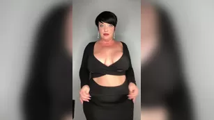 hourglassmama oh this dress is just too funny sexy confusing dangerous Адалт вэбкамс чат для бесплатное порно