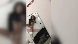 Asa Akira playing on bed snapchat premium 2019/11/13 порно реальный секс