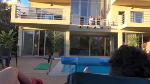 Roxi Keogh getting ебанный by sam bourne on a balcon порно реальный секс