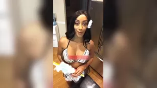 Ariana Gray sexy maid дразнит snapchat premium порно реальный секс