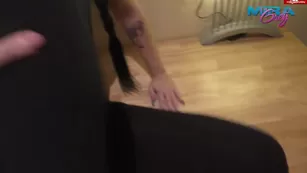 Mira Grey STRAFE! Trocken den Arsch gefickt порно реальный секс