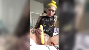 Sunny Hues casual vibrator мастурбация порно реальный секс