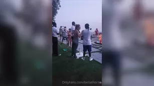 bellathorne had an amazing время workin Адалт вэбкамс чат для бесплатное порно реальный секс