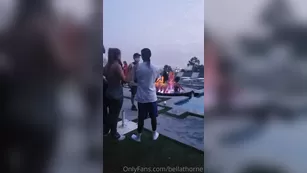 bellathorne had an amazing время workin Адалт вэбкамс чат для бесплатное порно реальный секс