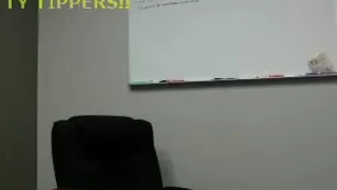 AmyMadison - Masturbating In The Conference Room MFC