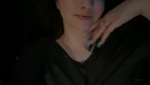 skyiiah flashing in the car Адалт вэбкамс чат для бесплатное порно реальный секс