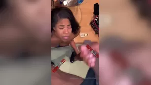 Naomi Simone POV сосет him порно реальный секс