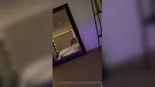 aprilmakenna filmed a whole секс tape it s about 15 17 mins long so Адалт вэбкамс чат для бесплатное порно