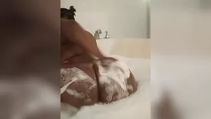 mzbootyvip ebony_goddess_tease_hot_yup_big_ass_oil_rub Адалт вэбкамс чат для бесплатное порно реальный секс