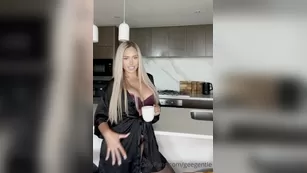 geegentle 17 03 2021 хорошо morning babe start your day with a немного bit of me Адалт вэбкамс чат для бесплатное порно