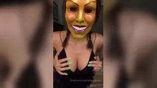 raineyjames here s last year s halloween purge themed home invasio Адалт вэбкамс чат для бесплатное порно реальный секс