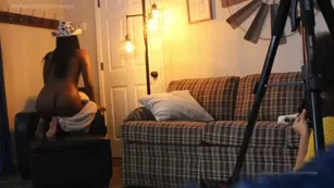 stormimaya behind_the_scenes_of_my_shoot_with_yeena_love_ _bootylovers Адалт вэбкамс чат для бесплатное порно реальный секс