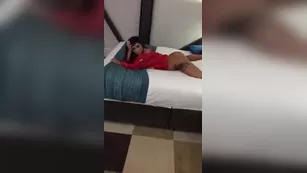 Scarlet Bouvier голая teasing чат для бесплатное порно реальный секс