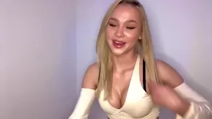 hannahcox 19 02 2021 Help your Goddess to buy the newest BMW X6 M50 series Адалт вэбкамс чат для бесплатное порно