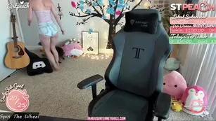 stpeach teasing ass on twitch stream