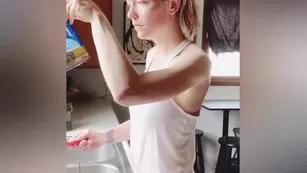 thekennashow After working up an appetite in the yard I stopped f Адалт вэбкамс чат для бесплатное порно